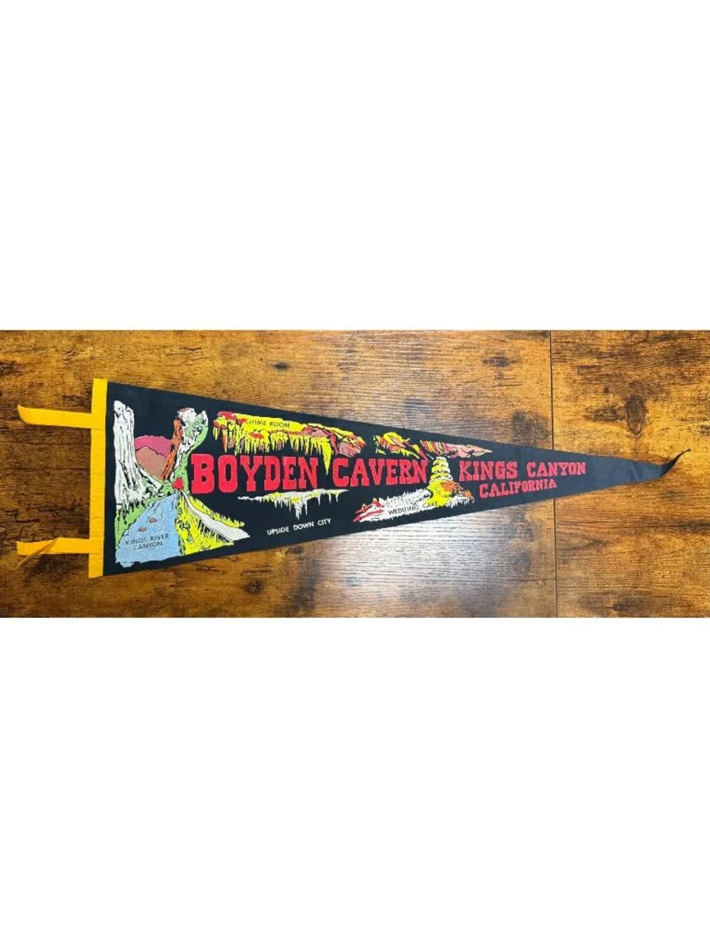 Vintage Boyden Cavern Kings Canyon, California pennant